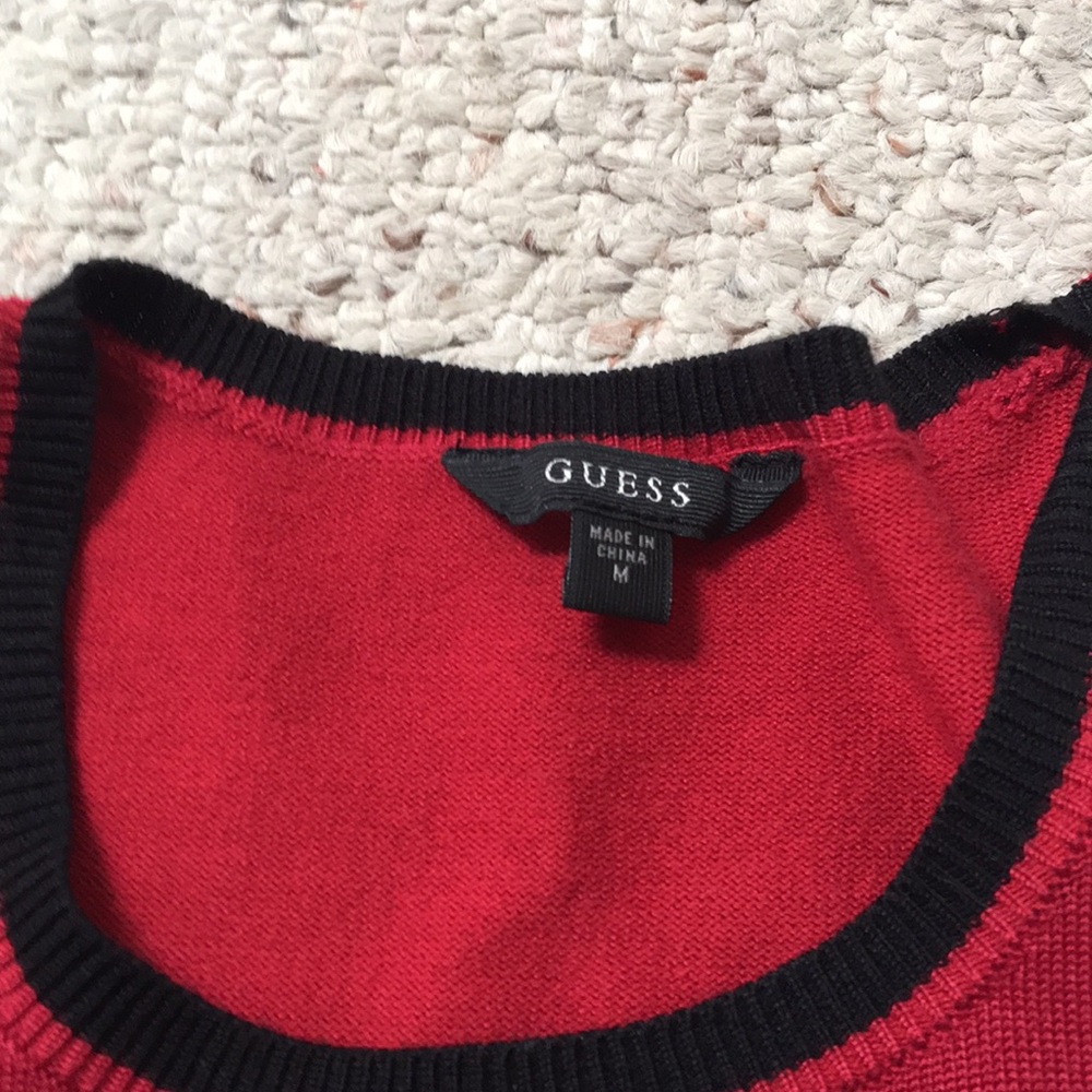 GUESS top - Picture 2 of 2
